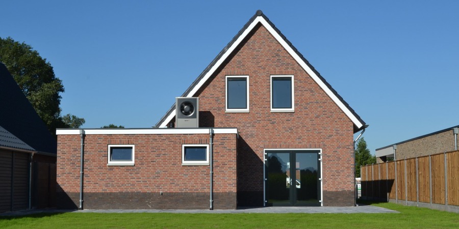 Van verbouwen tot renovatie, als bouwbedrijf in Assen nemen we alles uit handen. Als bouwbedrijf in Assen ontzorgen wij je van jouw bouwtaken.